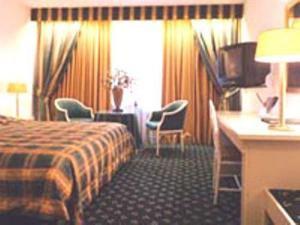 Der Valk Avifauna 4*